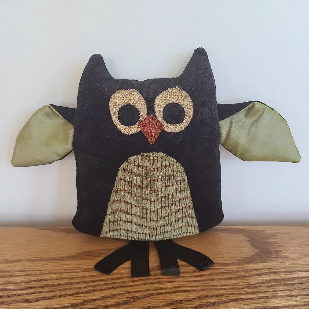 Woof & Poof Owl Décor Accent Pillow 2013 Collectible 9